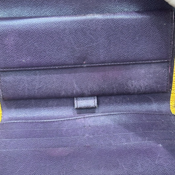 Louis Vuitton Vintage Epi Porte-Trésor International Wallet – Yellow & Purple - Picture 7 of 9